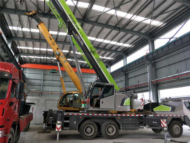 河东区高空车出租需要注意哪些安全事项？