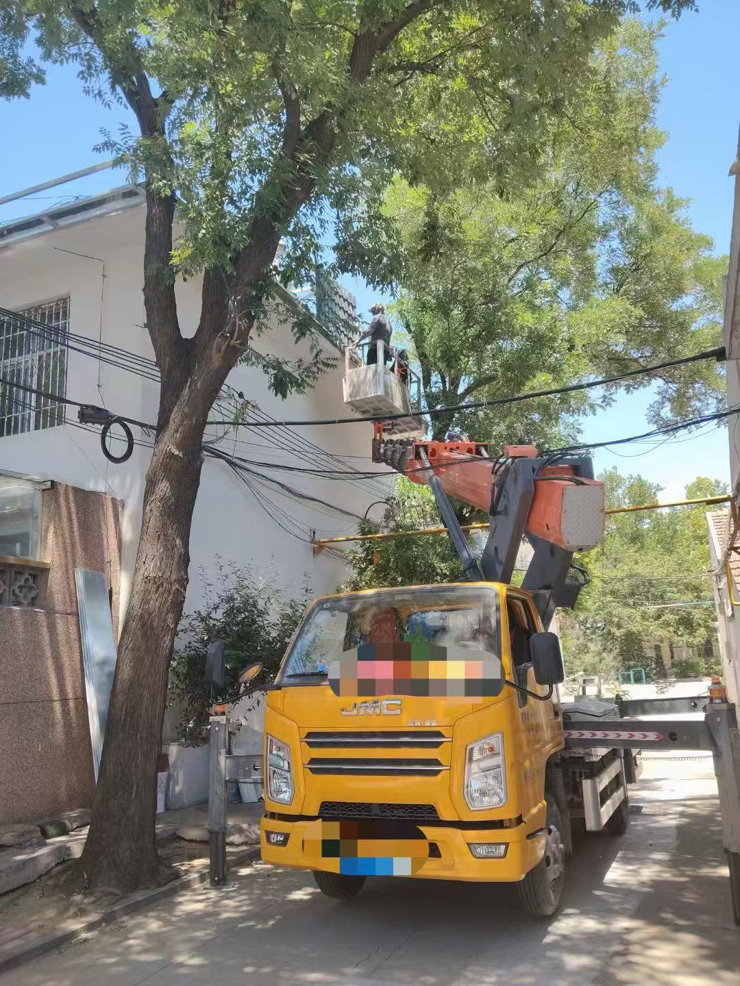 河东区高空作业车能吊装重物吗？最大承载多少公斤？